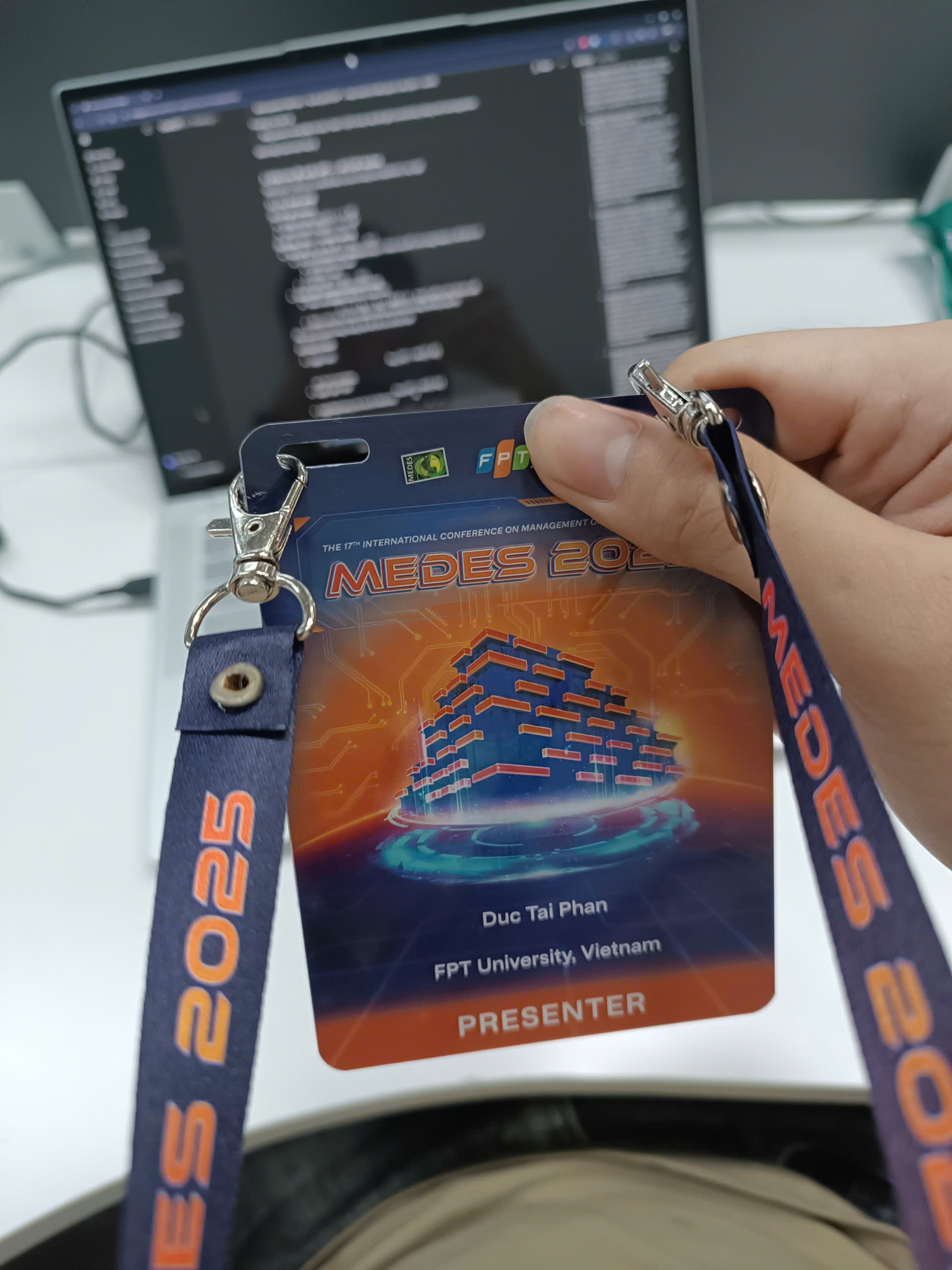 MEDES-25 conference photo 2